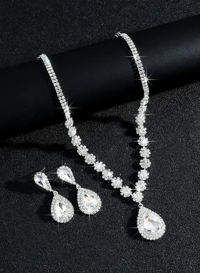 تايك تو طقم مجوهرات قطعتين عقد وأقراط مزين